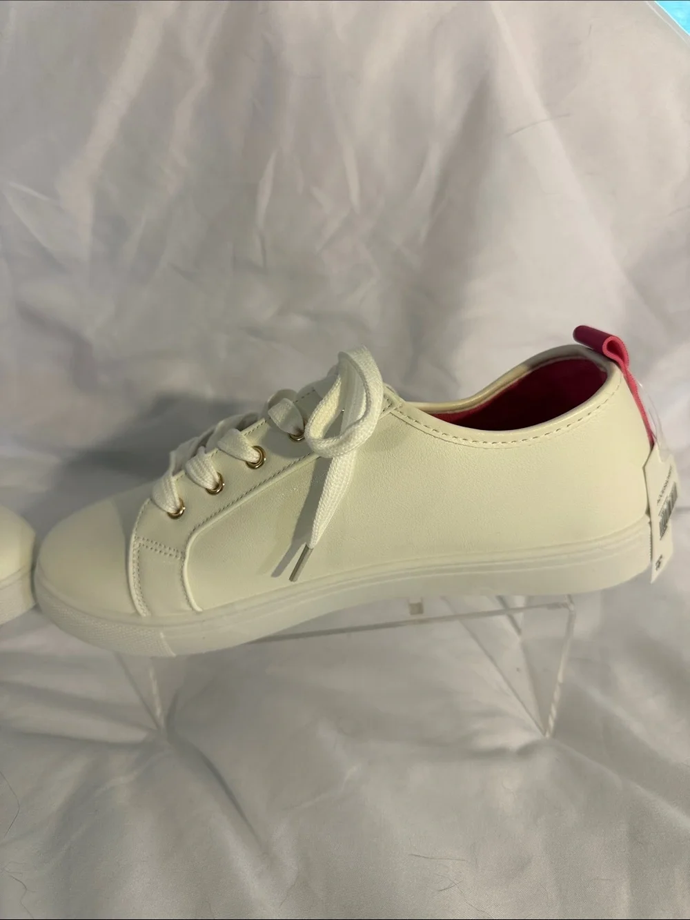 Cato White Sneakers with Pink Glitter Heart Accents New Size 10